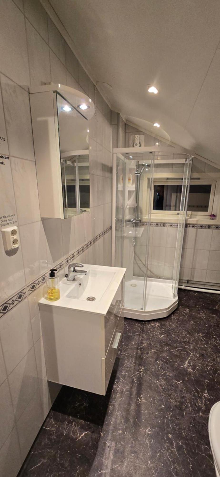 1 Room In The Yellow House, Close To Airport & Lofoten Evenskjer Exteriör bild